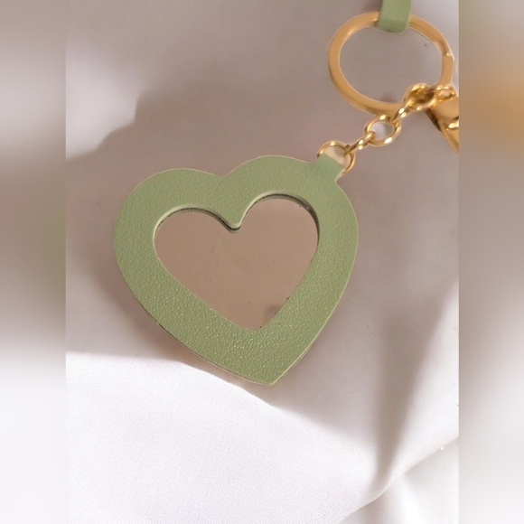 Pink Heart Mirror Keychain Bag Charm | NWOT - Picture 4 of 5
